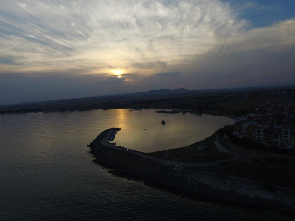 Visit Sunny Beach Marina Apartments Ravda Exterior foto